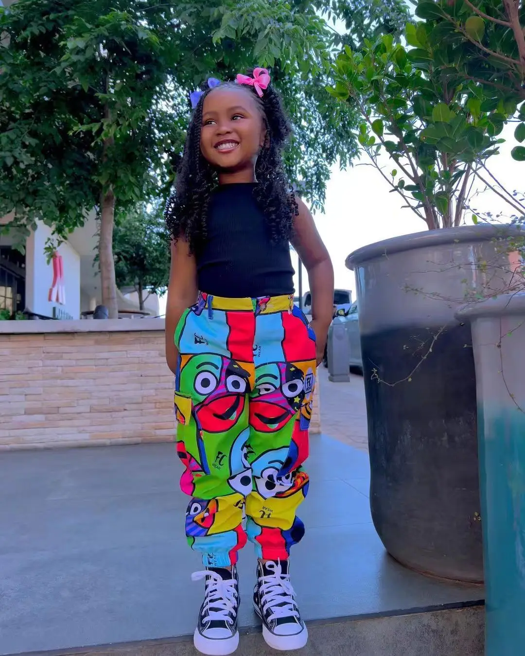 Summer Children\'s Clothes Sets Sleeveless Black Girls T-shirt and Graffiti Pants 2 pieces Baby Clothing Sets For Girl 1-8Years