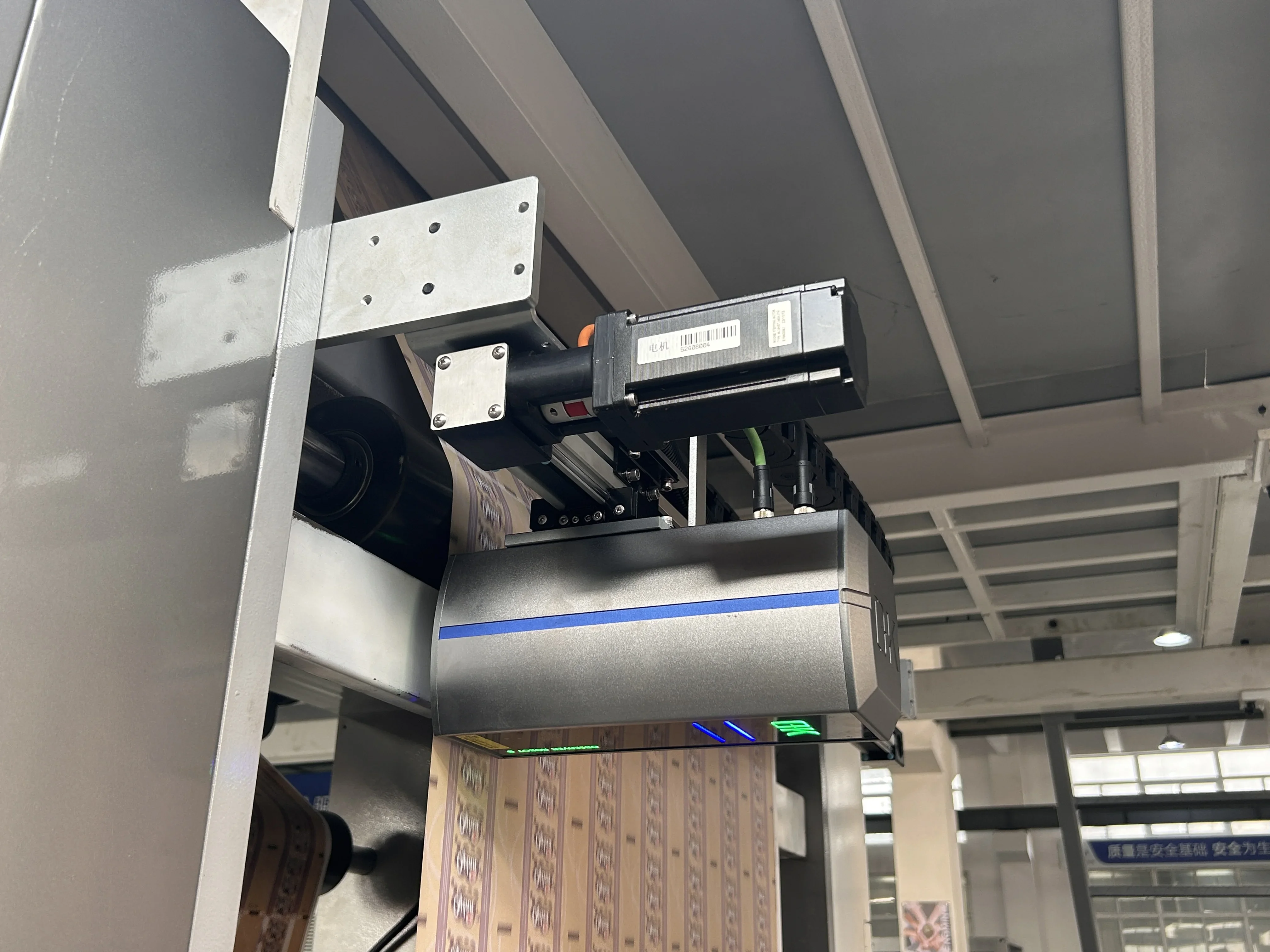 TLF High-performance Inspection Machines for Printing High-speed Inspection & Rewinding Machine Equipped with Automatic Detectio