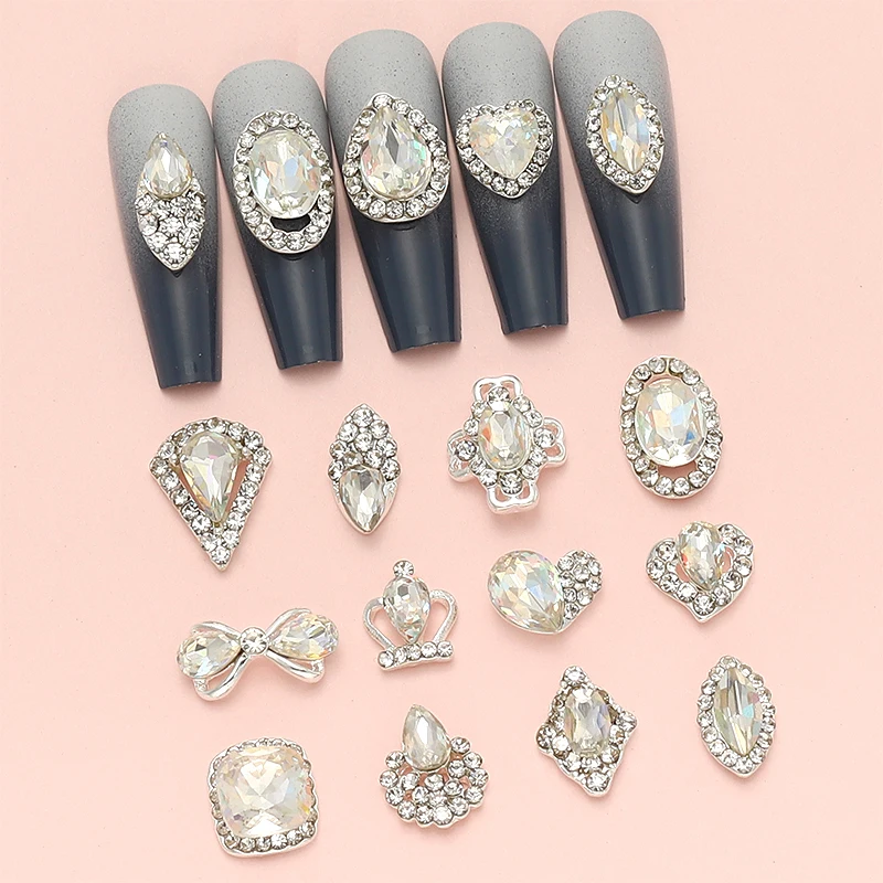 Mélange de 32 pièces de bijoux pour ongles avec strass K9, breloque en pierre précieuse en cristal éblouissant, accessoires pour ongles en alliage d'argent à faire soi-même pour décorer les ongles