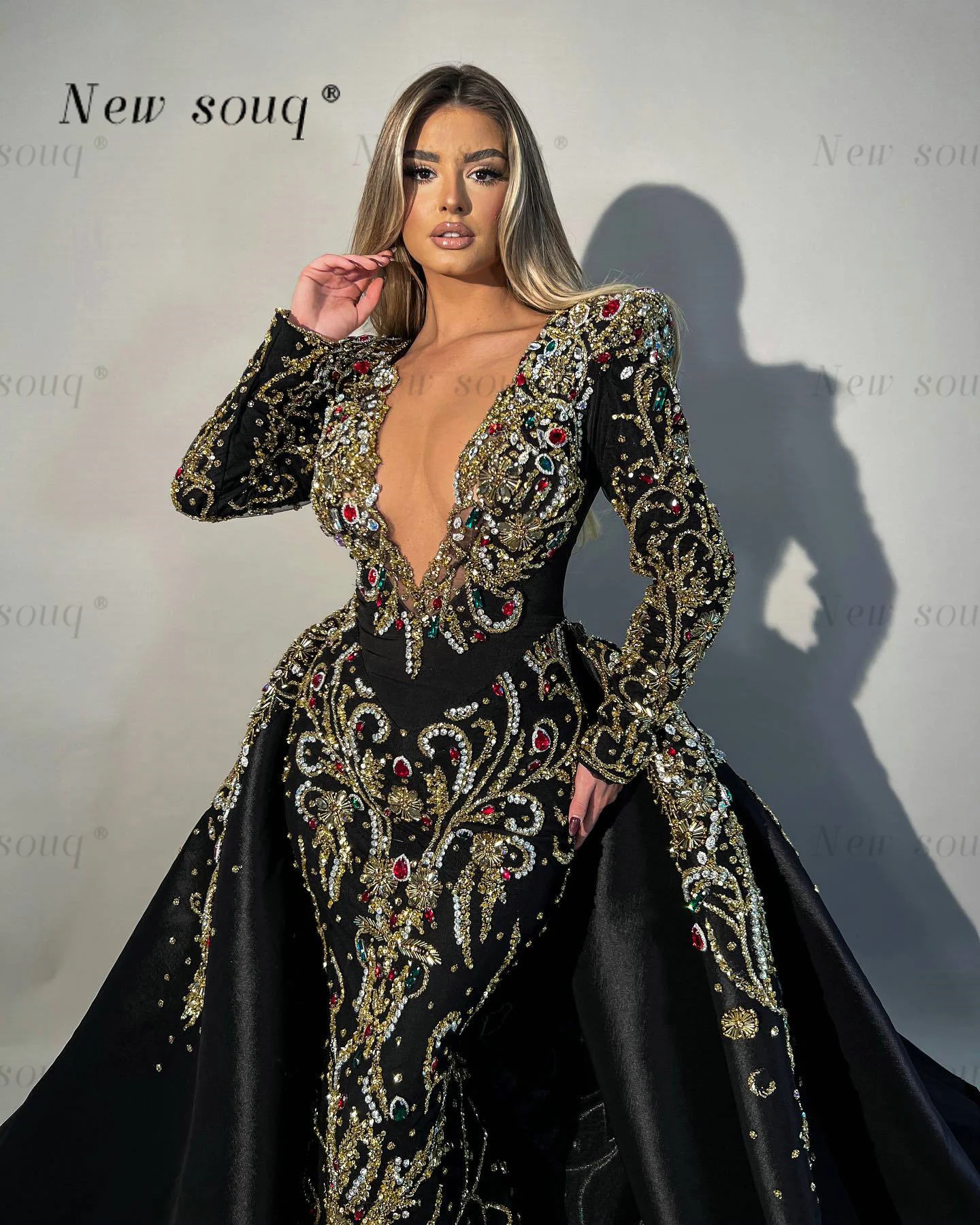 Dubai Sexy Deep V Neck Luxury Heavy Beading Evening Dresses with Detachable Train 2024 Glamorous 2 in 1 Overskirts Party Gowns