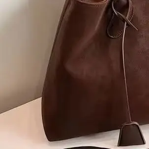 

Suede Handbag For Women Vintage Large Capacity Commuter Tote Bag Elegant Versatile Shopper Shoulder Bags Totes