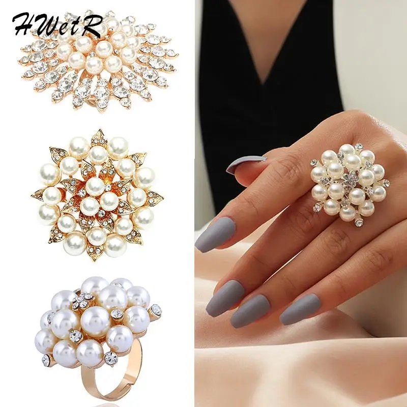 Elegant White Pearl Crystal Flower Women Ring Jewelry Accessories Luxury Big Korean Flower Zircon Engagement Ring Party Gift