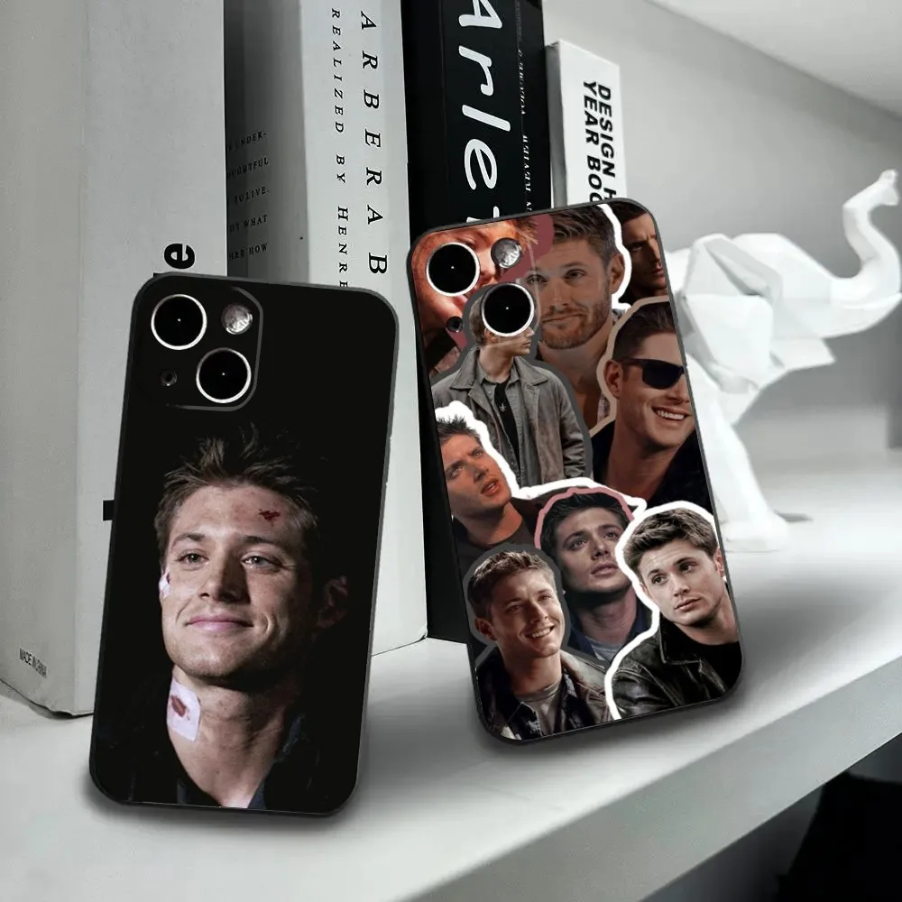 

Celebrity D-Dean Winchester Phone Case For iPhone16,15,14,13,12 Mini 11 Pro XR,X,XS,MAX 7,8 Plus Silicone Cover Soft Black