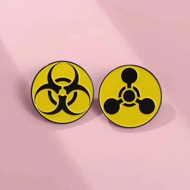 Radioactive Sign Brooch Radiation Symbol Nuclear Enamel Pin Attention! Backpack Metal Badges Lapel for Jewelry Wholesale