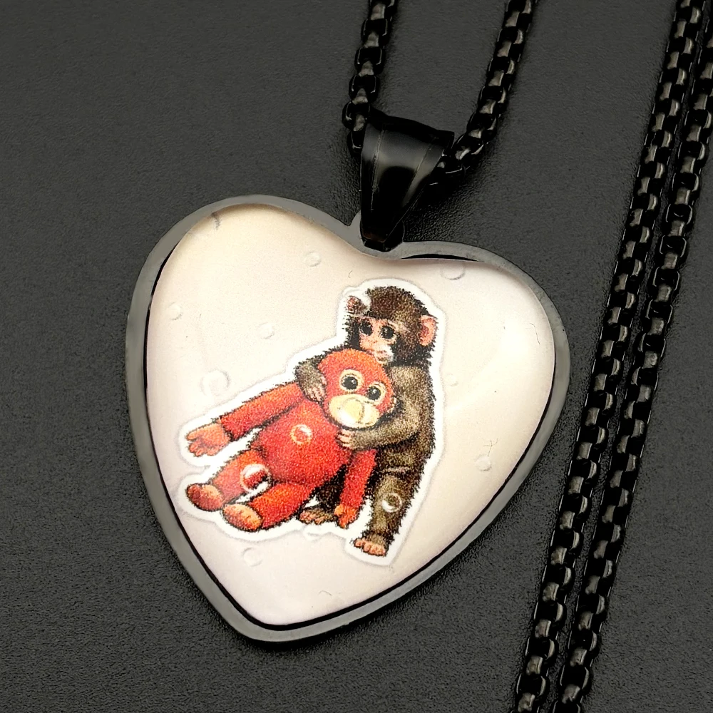 Y2K Affen-Puppe Herzanhänger Halskette Niedlicher Ästhetischer Schmuck Retro Cartoon Edelstahl Glaskette Hip-Hop Geschenk – Detail 6