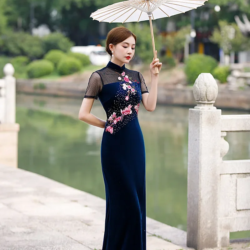 

Длинное велюровое платье Cheongsam с синими стразами, модное утягивающее платье с высоким разрезом в стиле ретро, элегантное Ципао