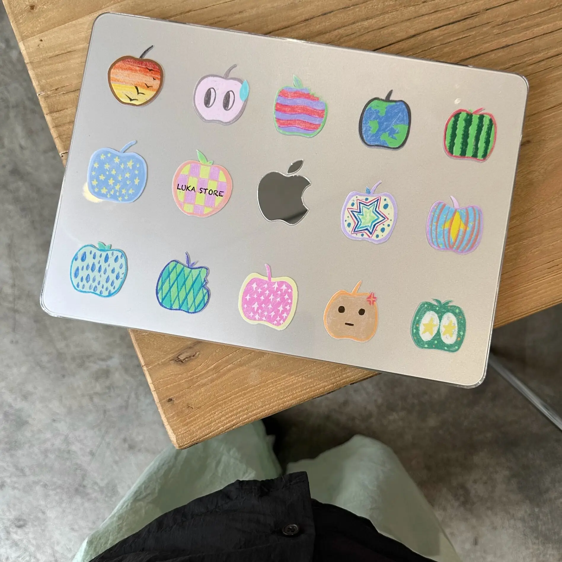 Cute Apples In Various Forms Crystal Laptop Case For Macbook Air 13.6 M4 NEO 15 M3 For Mac Book Pro 13 M1 M2 14 M4 M5 16 Cover