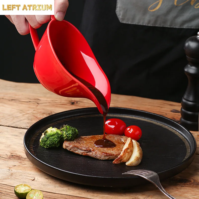 European Style Ceramic Milk Pot with Pointed Spout and Handle for Milk Pot Bullfighting Sauce Restaurant Sauce Bucket 280ML 3