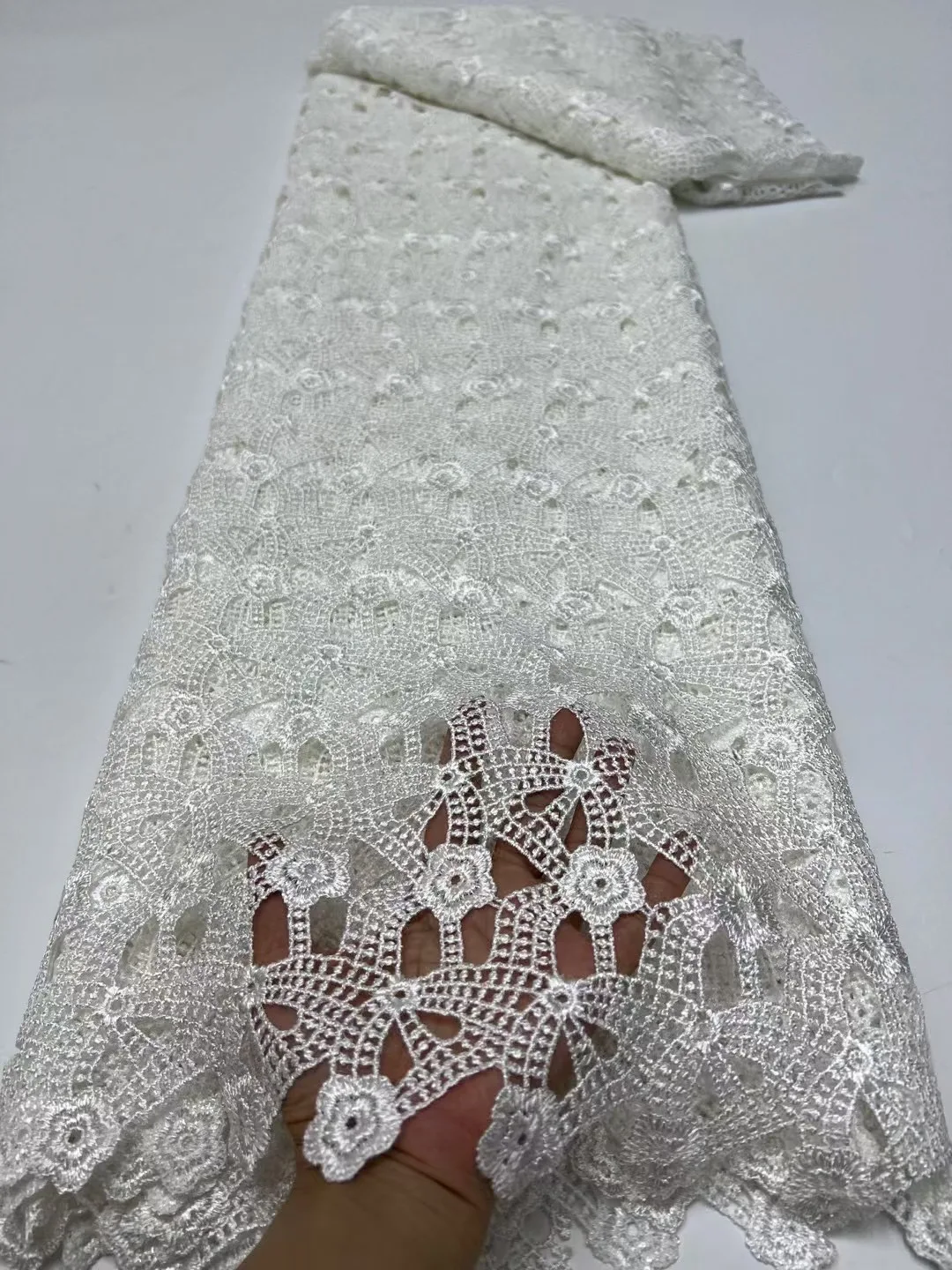 

Popular White Guipure Lace Fabric 5 Yards High Quality 2024 African Nigerian Water Soluble Lace Fabric For Diy Sew Dress Party