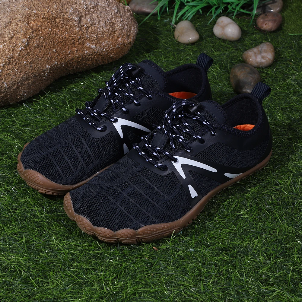 Water Shoes Barefoot Beach Shoes Non-slip Soft Diving Sneakers Breathable Comfortable Swimming Shoes Quick Drying for Men Women