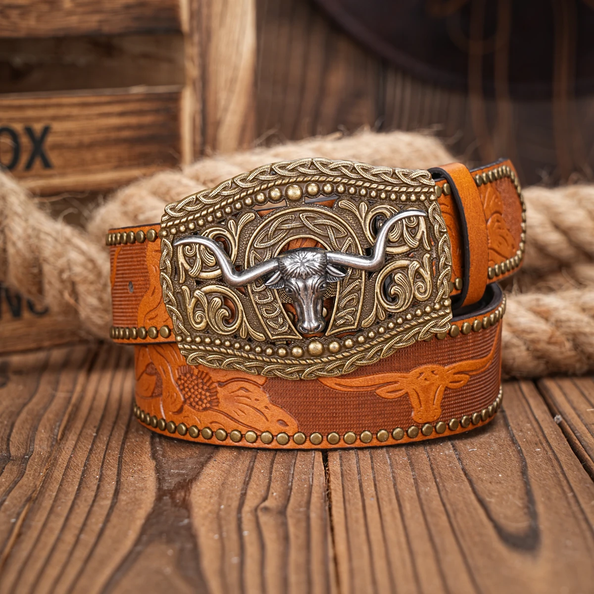 Western Cowboy PU Leather Belt - Men Waist Strap Bull Decoration Floral Engraved for Jeans