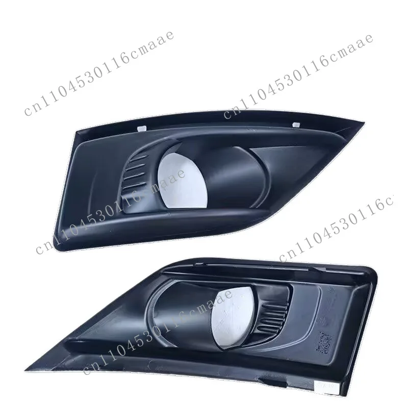 Suitable for front bumper fog light frame 7414SC