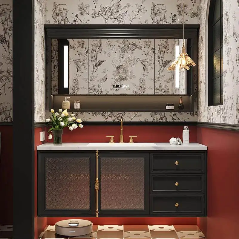 

Французский туалетный шкаф из дуба с лакированным покрытием, комбинация с бесшовной керамической раковиной и тумбой для унитаза.