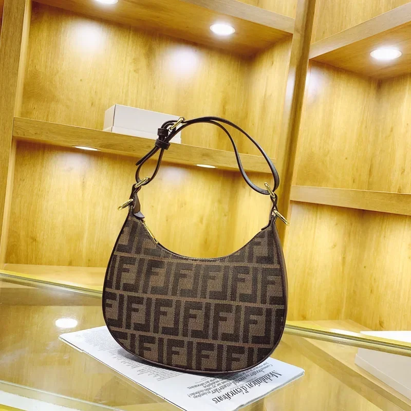 

2025 New Convertible Belt Bag Genuine Leather Adjustable Waist Strap Can Be Worn As Crossbody Purse Hands-Free Convenience