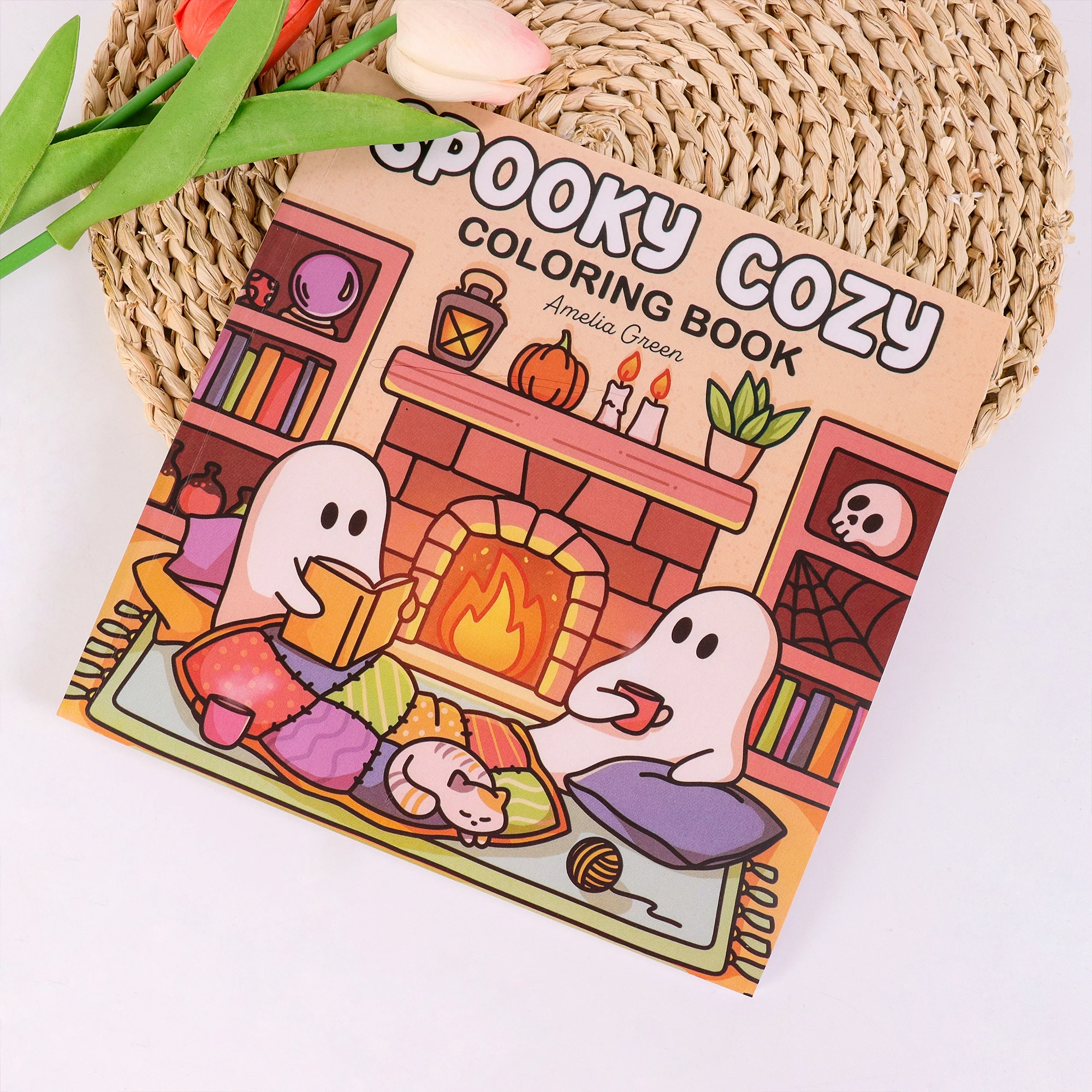 كتاب تلوين مريح مخيف للبالغين والمراهقين يتميز بشخصيات رائعة ومخلوقات مخيفة ومشاهد مريحة للراحة