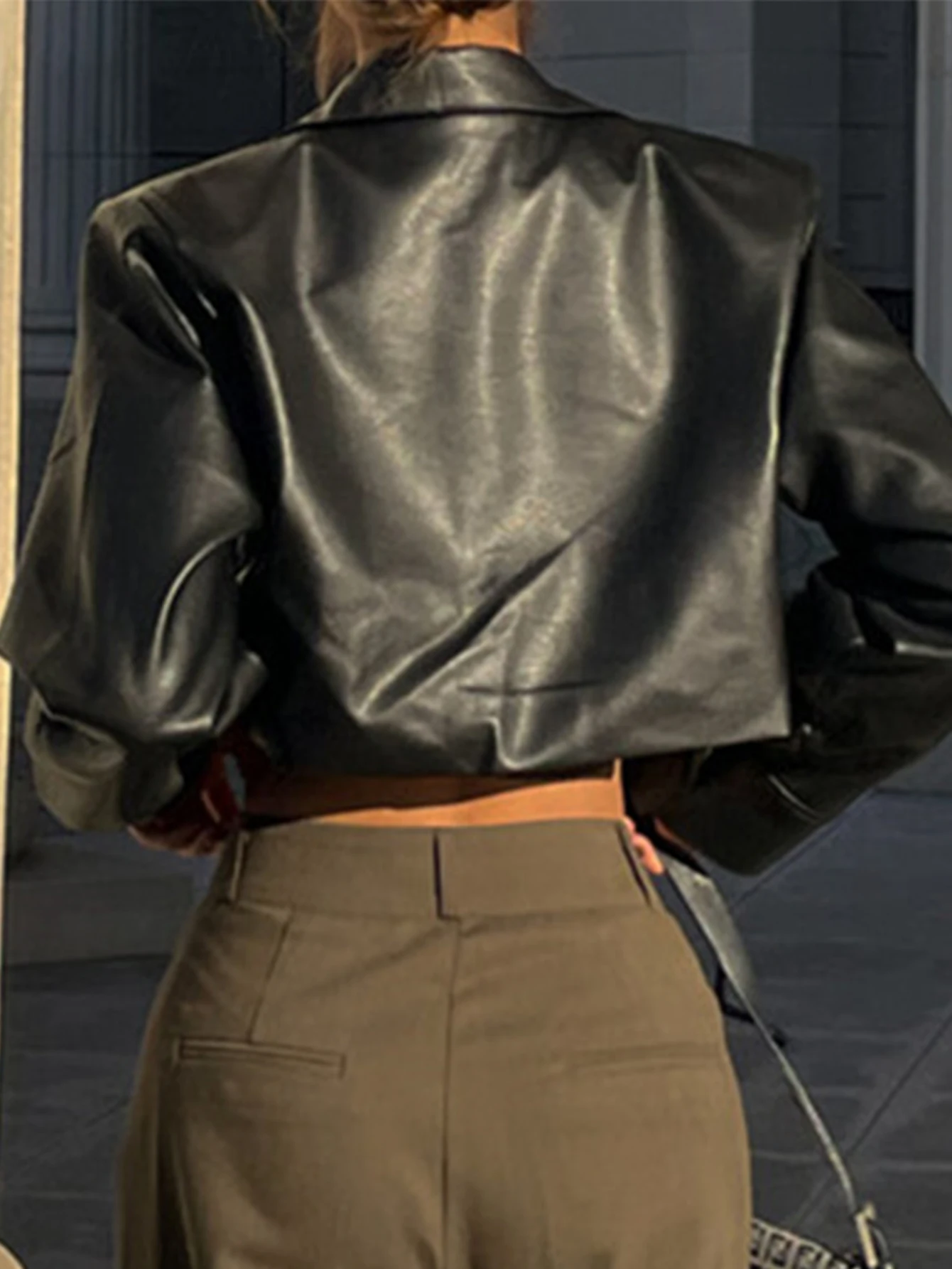 Sexy black PU leather jacket women outerwears cropped coat jackets woman clothing long sleeve tops fashion casual biker coats HL