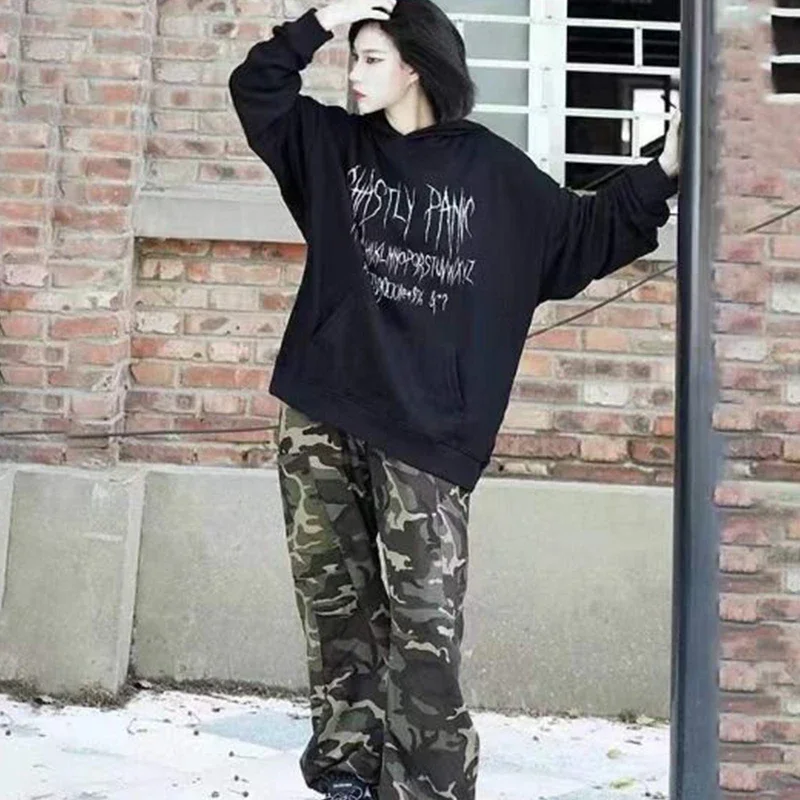 بلوفر Goth y2k الجرونج بأكمام طويلة بلوفر كاواي جرافي للرجال مع قلنسوة كبيرة الحجم بلوزة هاراجوكو بغطاء للرأس مطبوعة على الموضة