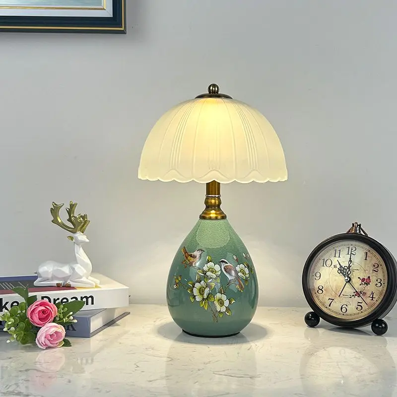 

Керамическая прикроватная лампа для спальни в европейском стиле, модная креативная теплая романтическая сенсорная настольная лампа с затемнением через USB
