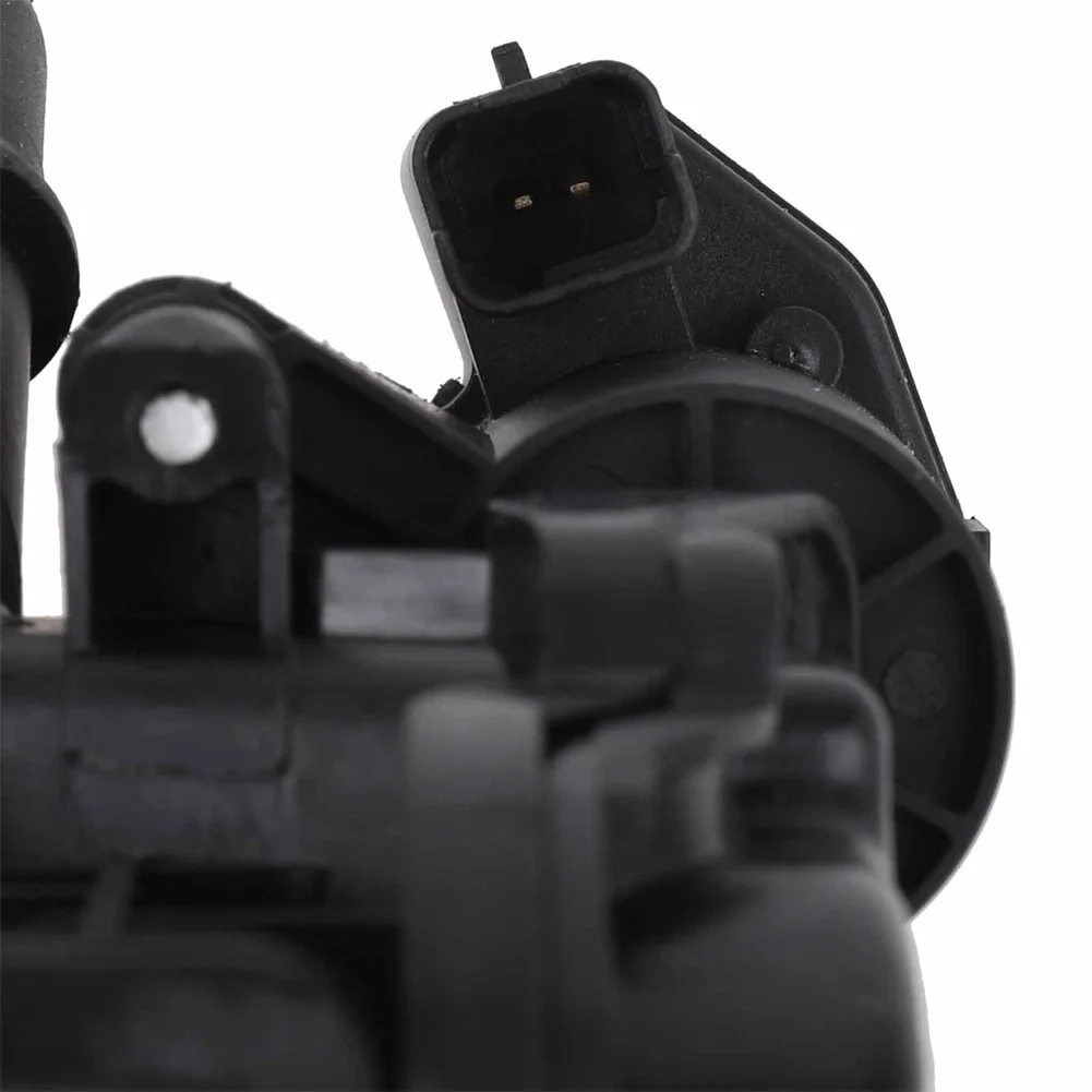 Car Thermostat Housing for 308 For 2.0 BlueHDi for OEM 9804160380 9849443980 Compatible with For C4 C5 5008 508
