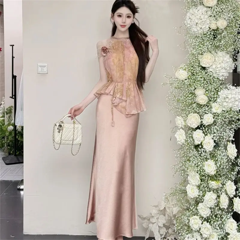 

Новый элитный женский комплект из двух предметов, летняя модная блузка без рукавов с принтом, топ с поясом + атласная длинная юбка, элегантный праздничный костюм