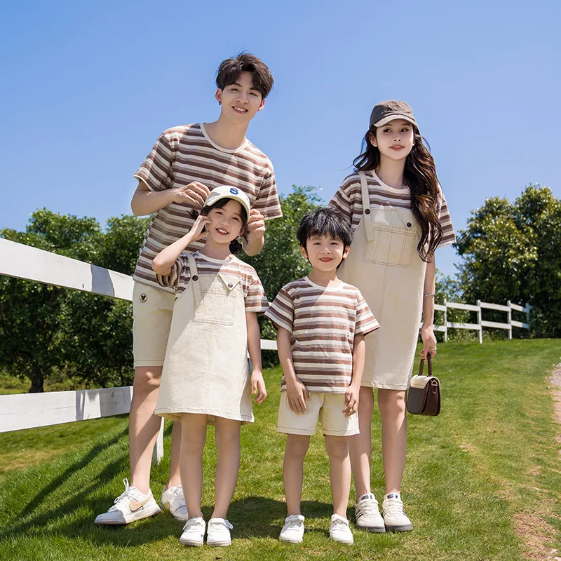 2026 Summer Mommy and Me Matching Striped Tee & Overalls Family Outfit Casual Daily Wear for Mom Dad Daughter Dress