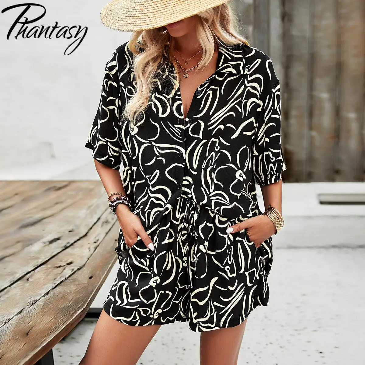 Phantasy Fashion Casual Shorts Suit for Women Travel Party Printing Vintage Short Sleeve Tops Set Female Summer Loose Clothes