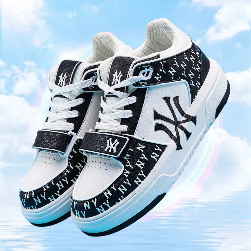 

Trending Men's Sports Sneakers 2025 – Comfortable Summer Walking Shoes for Gym, Campus & Casual Wear (Luxury Replica Style)