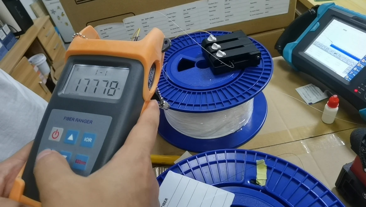 FTTH Optiacl Fiber Ranger Test Handheld Mini OTDR-tester met VFL Visual Fault Locator