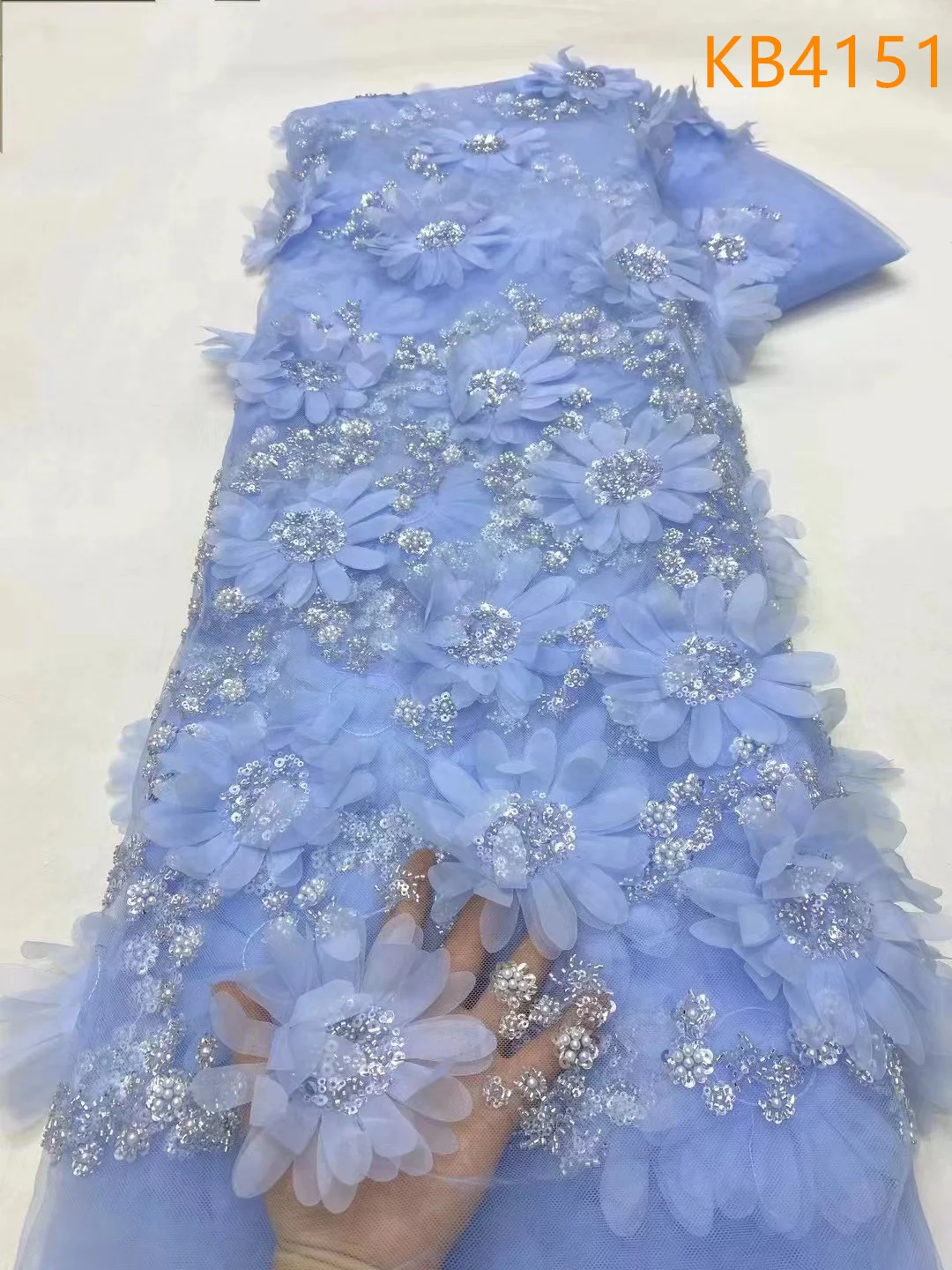 Luxury Sky Blue 3D Flower Beaded Lace Fabric High Quality Embroidered Lace 2024 White Sequin Tulle Lace For Wedding Dress KB4151