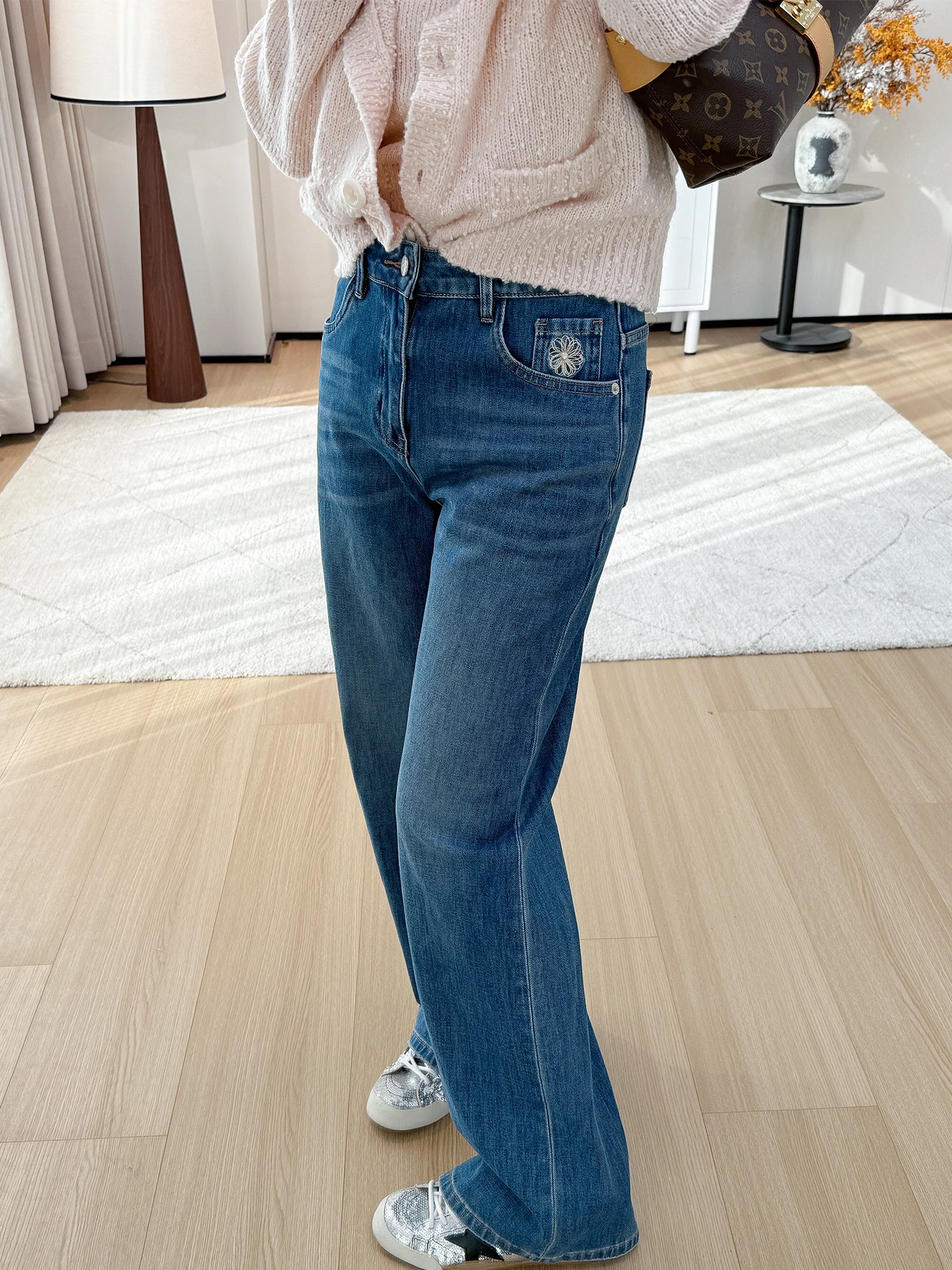 

Ретро джинсы из темно-синего хлопкового денима с высокой талией, прямые широкие брюки, женские премиум-джинсы с вышивкой, утягивающие фигуру