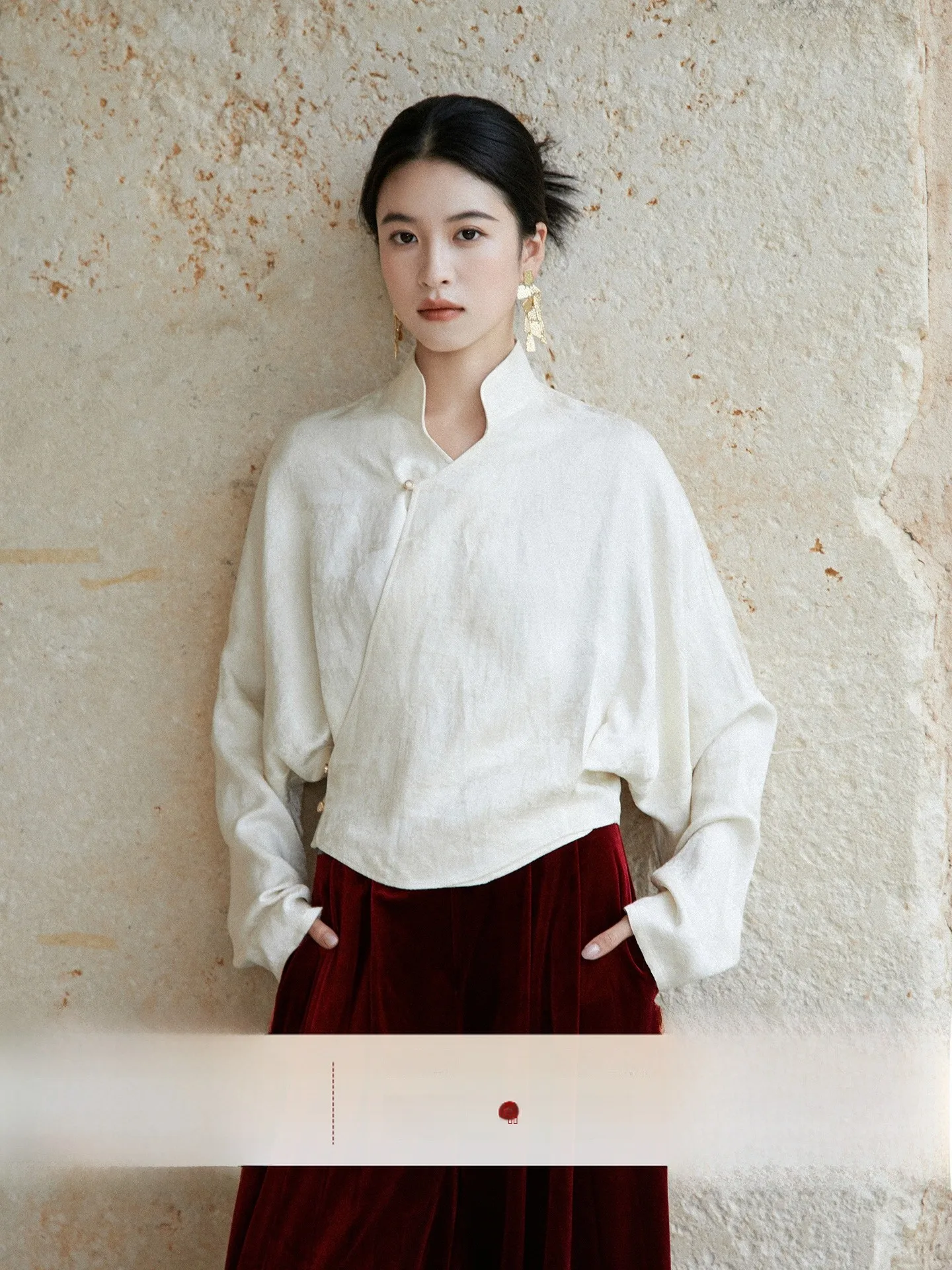 

Ele V-ne Silk Linen Blend irt Chinese Sle Floral Embroidery Breathable Comfortable Long Sve Women's Casual irt