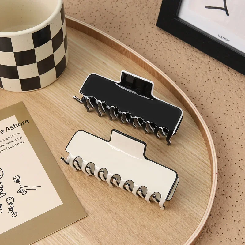 

2024 New Premium Black and White Stroke Square Hairpin Women's Back of Head Simple Hair Grab Clip Shark Clip Headgear