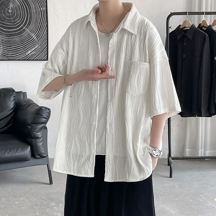 New Men's Clothing Straight Tops Man Turn-down Collar Shirts Spring Summer Thin Temperament Handsome Button Pockets Short Sleeve