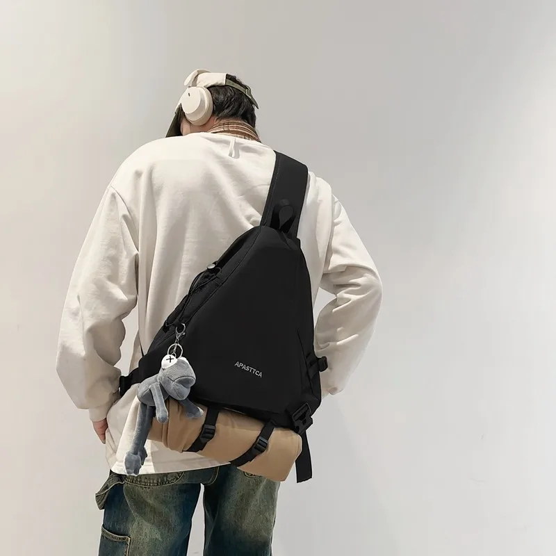 Sac à bandoulière multifonctionnel pour homme, sac à dos décontracté, grande capacité, style couple, poitrine, nouveau, 2025