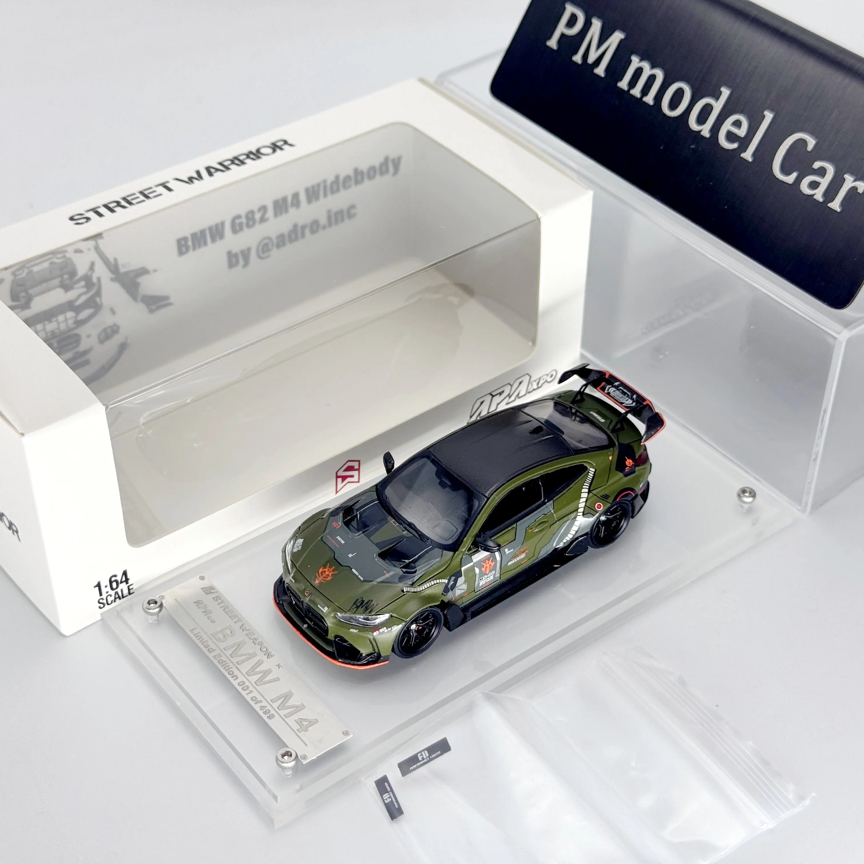 APA XPO SW 1:64 BMW M4 G82 Expo Exclusive Widebody Alloy Diecast Model Car Collectible Gift