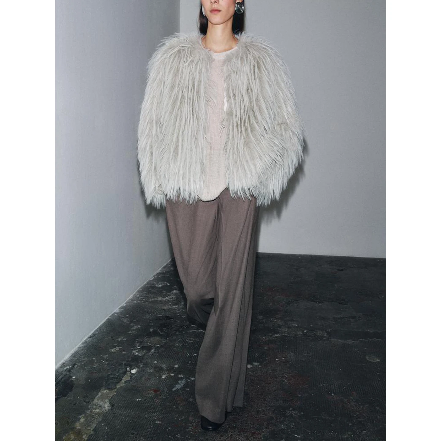 Nuevo Abrigo Corto Hoado de Diseño para Mujer, Estilo Francés, con Efecto de Piel Artificial, Manga Larga, Sin Gorro Incluido