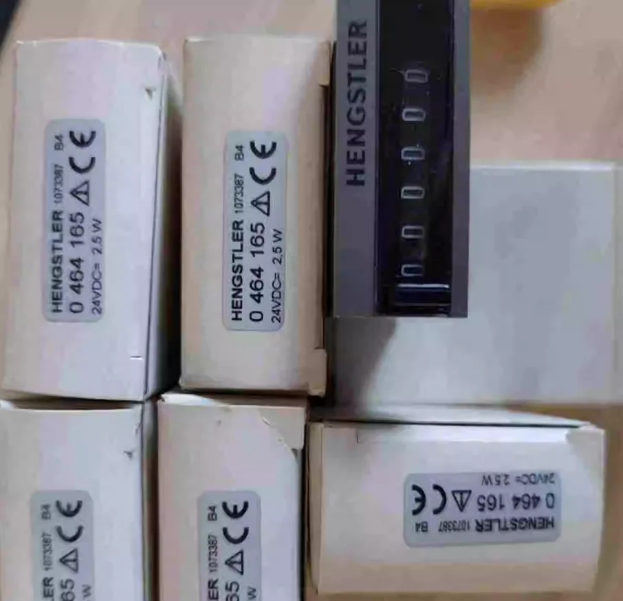 

HENGSTLER Digital display 0464165 Brand new genuine product in stock