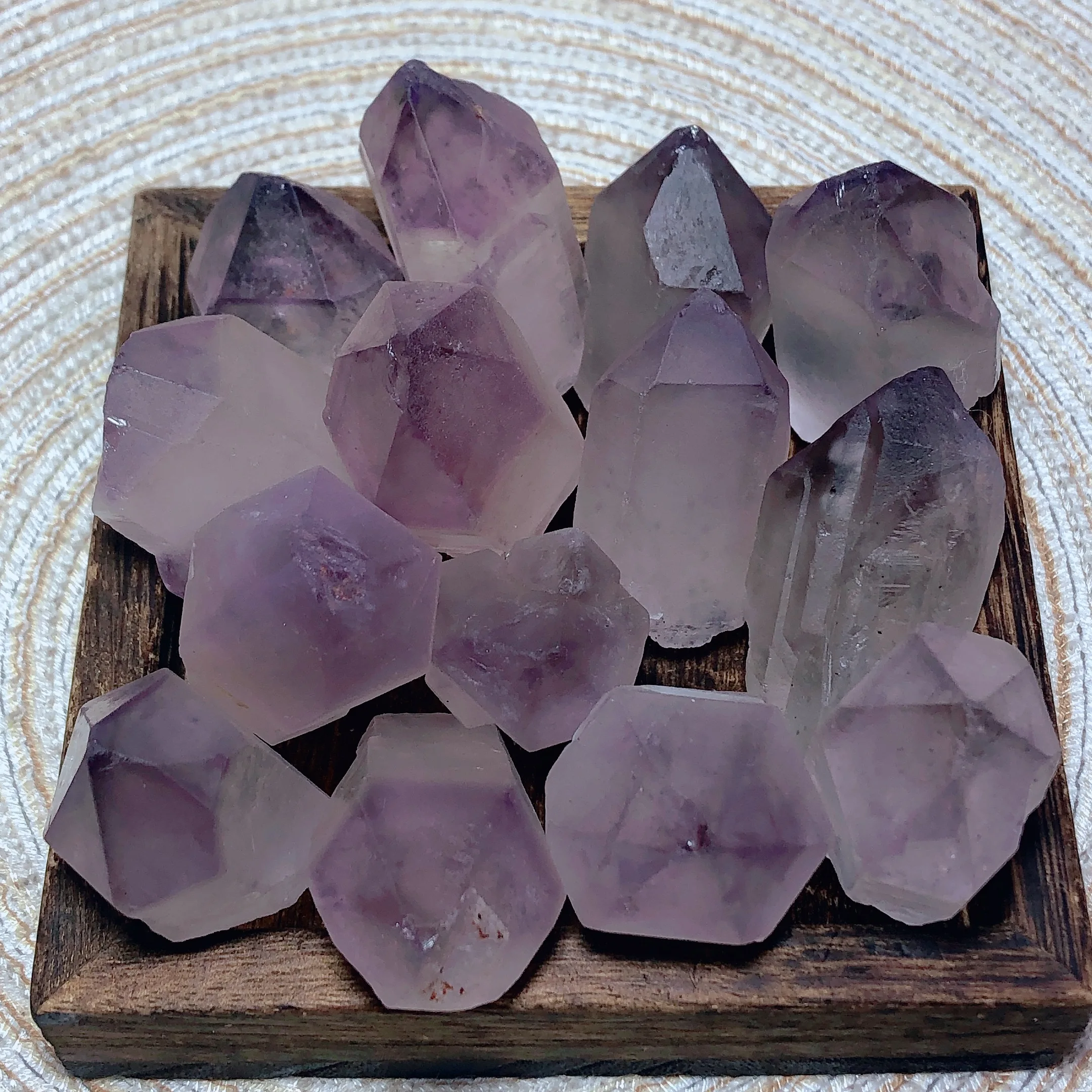 High Quality Healing Natural Crystals Specimen Amethyst Silver Raw Home Decorations Ornament Room Decor Ore Mineral Energy