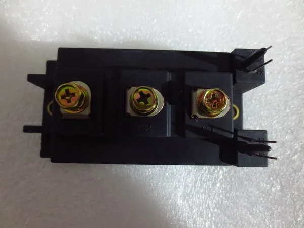 A50L-0001-0338 2MBI300TA-060 IGBT module