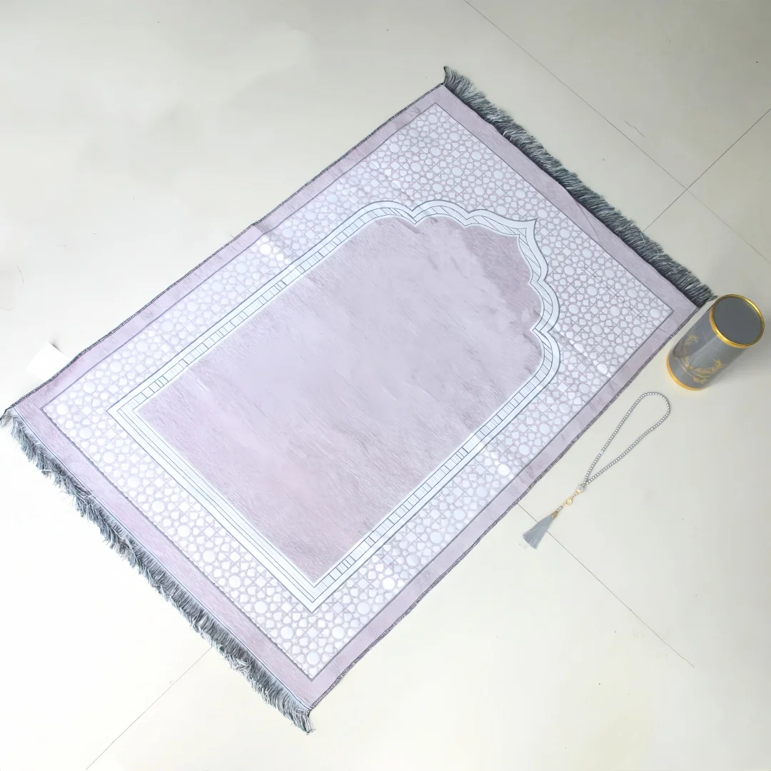 3pcs/1set Portable Islamic Prayer Mat and Prayer Beads Combo Exquisite Cylinder Box Packaging Luxury Present for Ramadan Eid