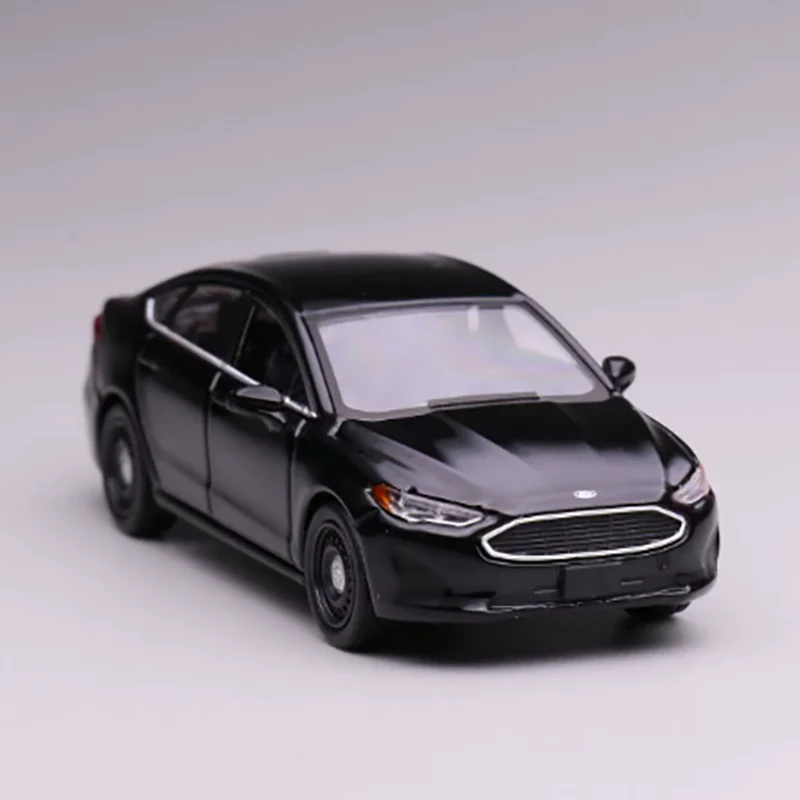 

596 1:64 Scale No.118 Mondeo No.116 Explorer Alloy Vehicle Model Simulation Toy Collection Adult Gift Static Display