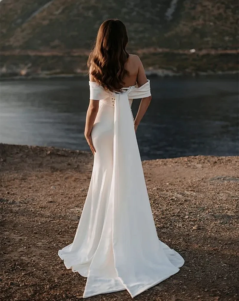 Abito da sposa semplice a sirena in raso con spalle scoperte Abiti da sposa lunghi eleganti con lacci Abiti da ricevimento formali personalizzati