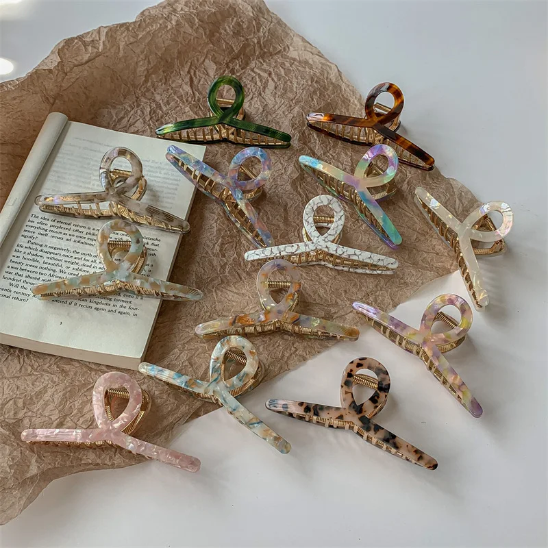 

Большая заколка в виде акулы из ацетата со сплавом для девочек. Элегантные когти премиум-класса для волос. Повседневная большая заколка для густых волос.