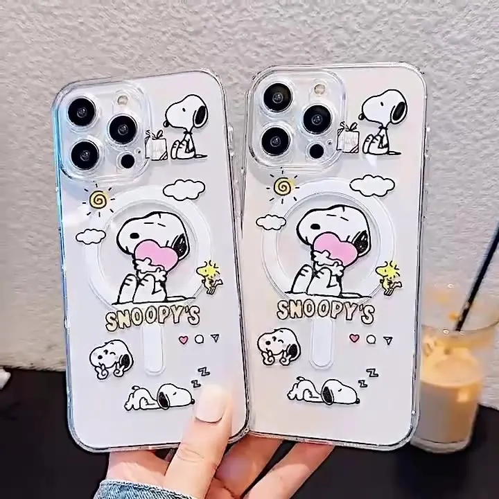 Anime Kawaii Snoopy Spiked Magnetics Suction Case Cartoon Suitable for Iphone15Promax Mobile Phone Case Transparent Soft Shell