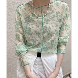 Japanese 2024 Summer New Spliced Gauze Embroidery Pullover Round Neck Lace Fashion Minimalist Casual Versatile Long Sleeved Top