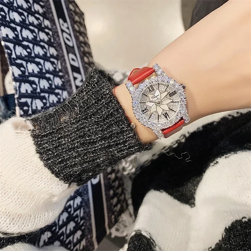 ساعة نسائية ماسية ، مصمم علامة تجارية على الموضة للسيدات ، ساعات فاخرة ، موضة ، 2022