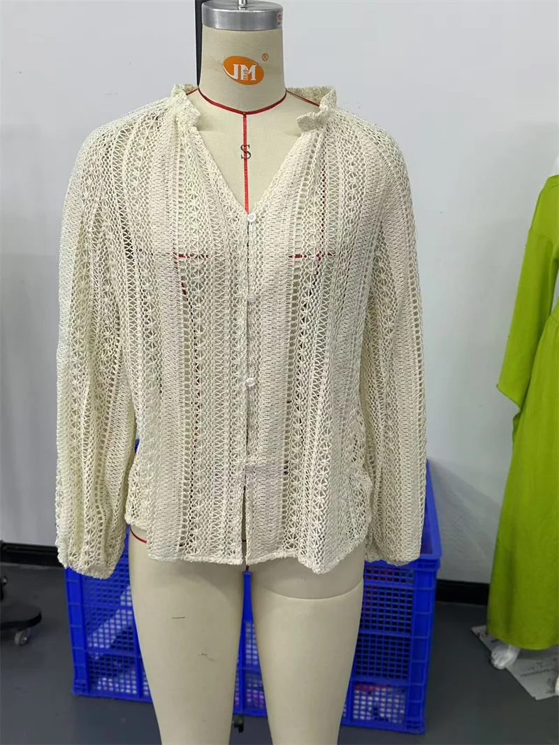 Women Sweet Style Loose Lantern Long Sleeve Blouse Elegant Commuter Solid Color Hollow out Lace Shirt Spring Autumn Casual Tops