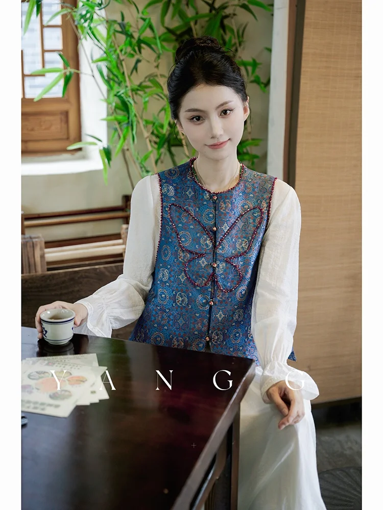 

New Chinese Style round Neck Women's Jacket Bead Embroidery Traditional National Fashion Outerwear Top YANG GZ