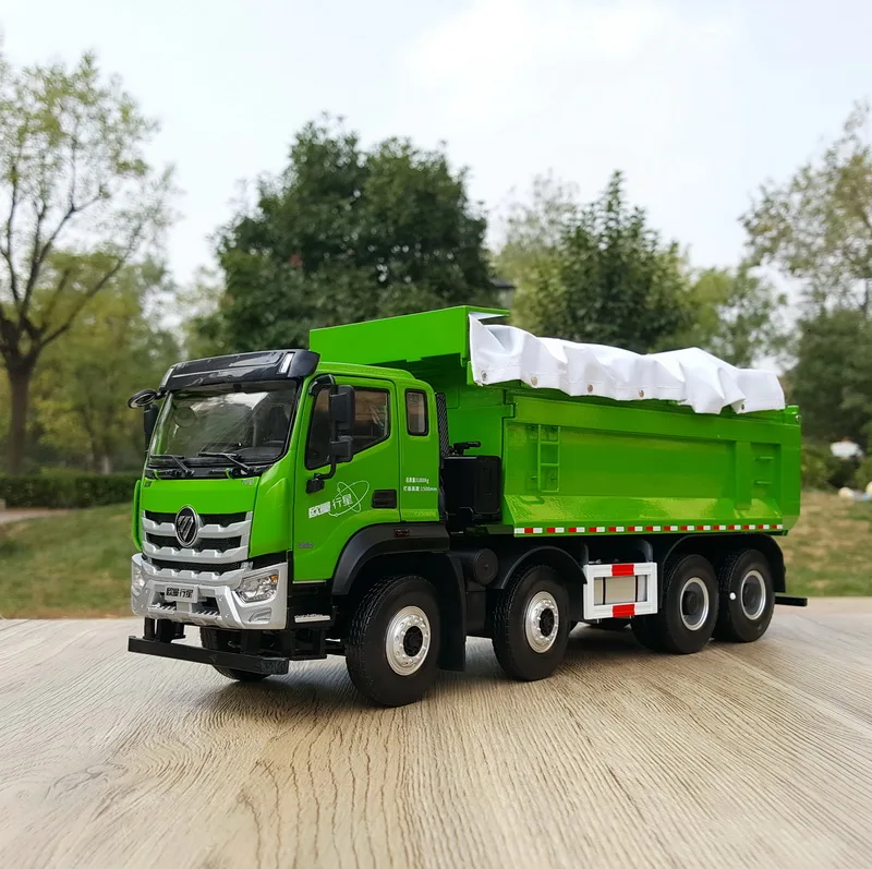 1:24 Scale Foton Daimler Auman GTL Construction Dump Truck Alloy Model Display Vehicle Decoration for Collectors