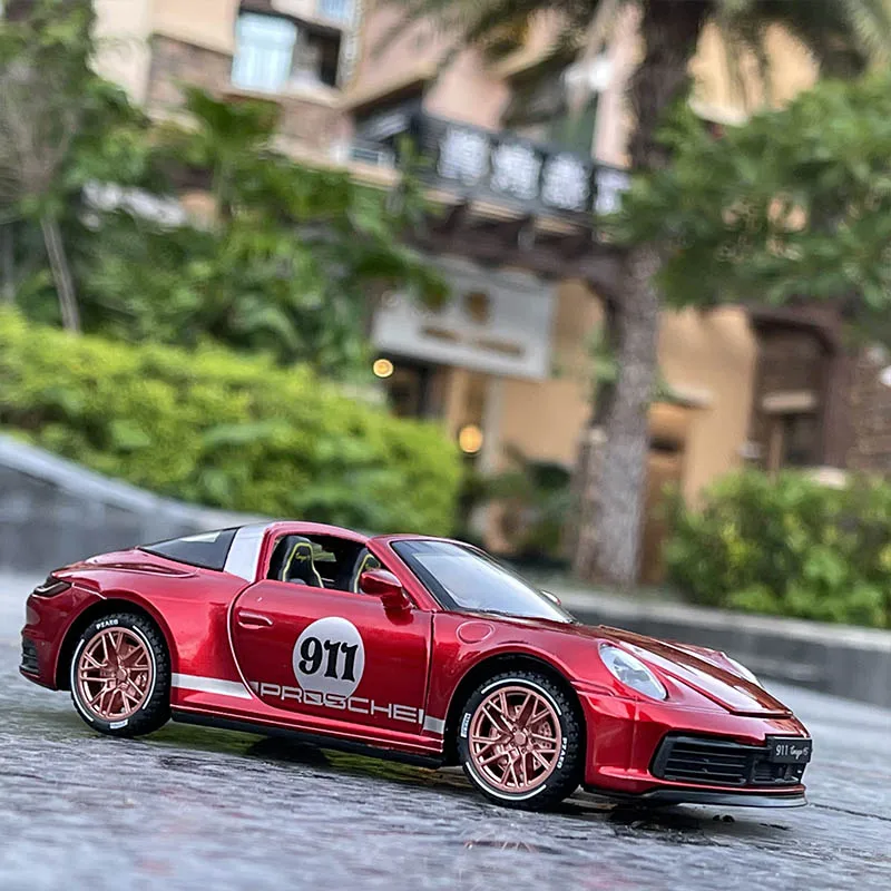 1/32 porkeychain 911 convertibile TARGA 4s pista in lega modello di auto da corsa pressofuso in metallo giocattolo modello di auto simulazione suono luce regalo per bambini